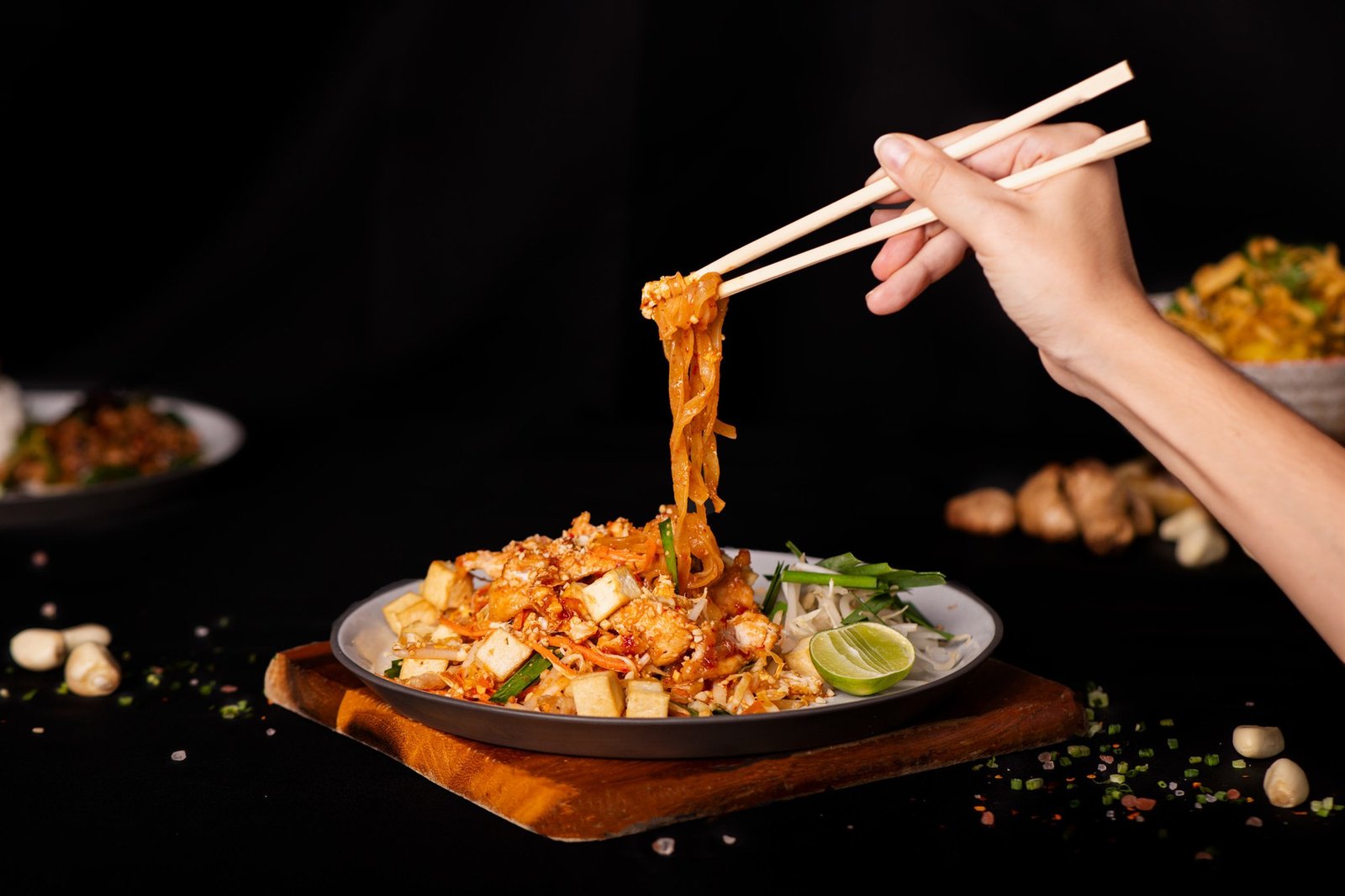 fideos con palillos