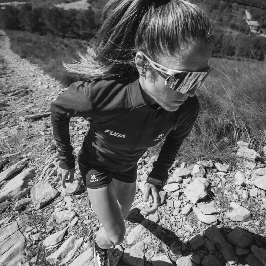 Mar&iacute;a &middot; NeverSecond, 4