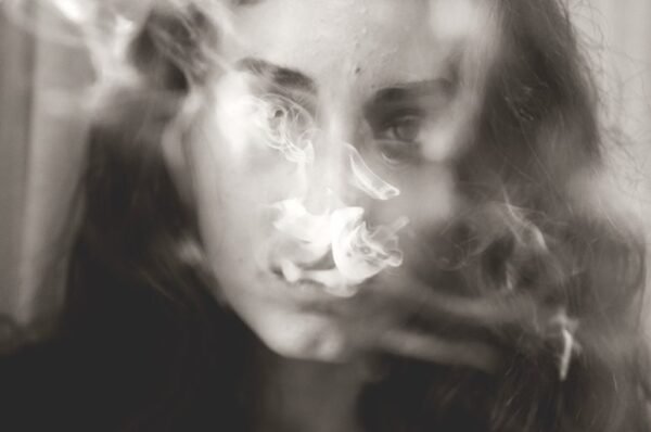 Blanco y negro &mdash; Autor 5