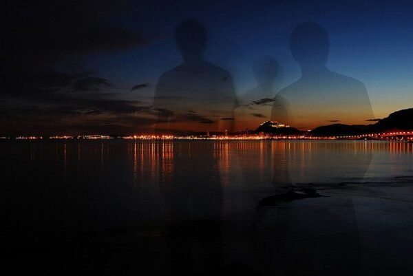 Luces y sombras &mdash; Autor 3